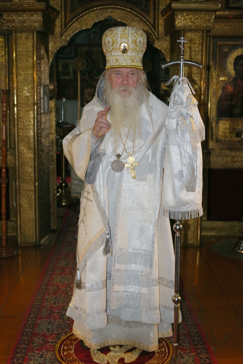 Новосибирские старообрядцы поздравили с Днем Ангела своего архиерея
