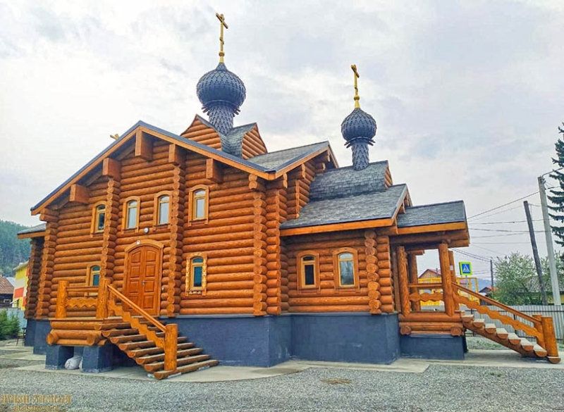 Освящение нового храма в г. Горно-Алтайске